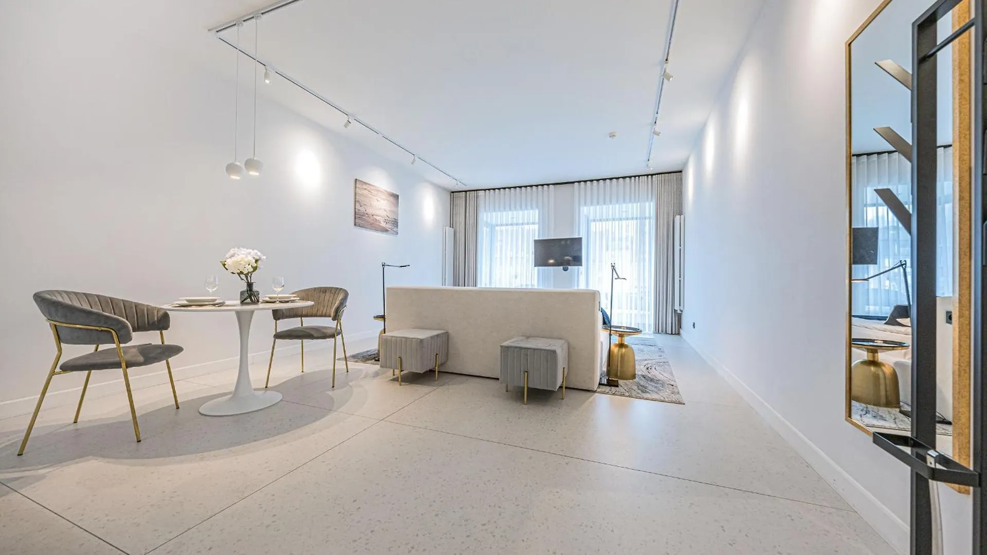 Apart-hotel Rent Like Home - Apartament Deo Plaza - Old Town Gdańsk